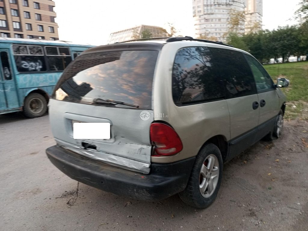 Фото Dodge Caravan 12