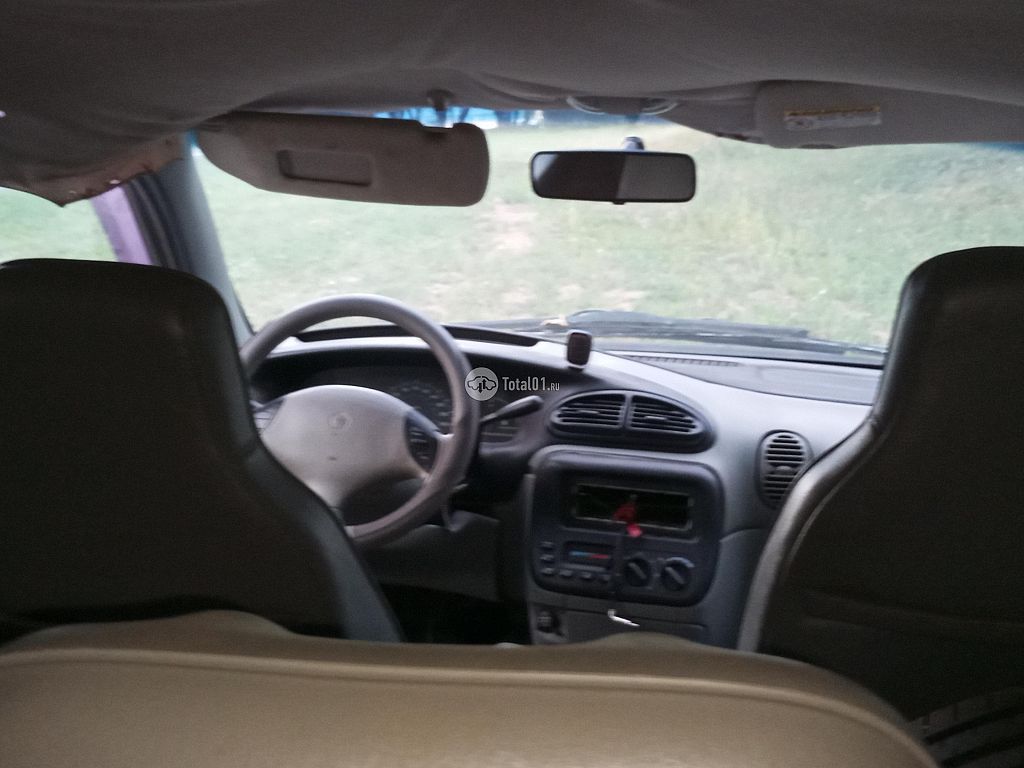 Фото Dodge Caravan 16