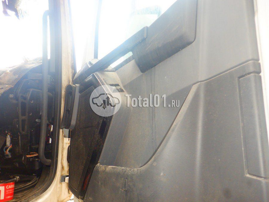 Фото Renault T-Series 72