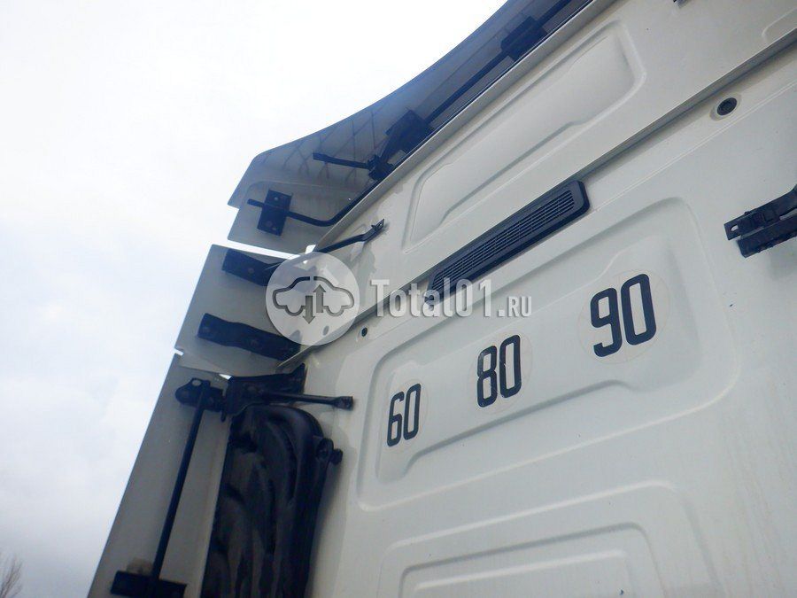 Фото Renault T-Series 96