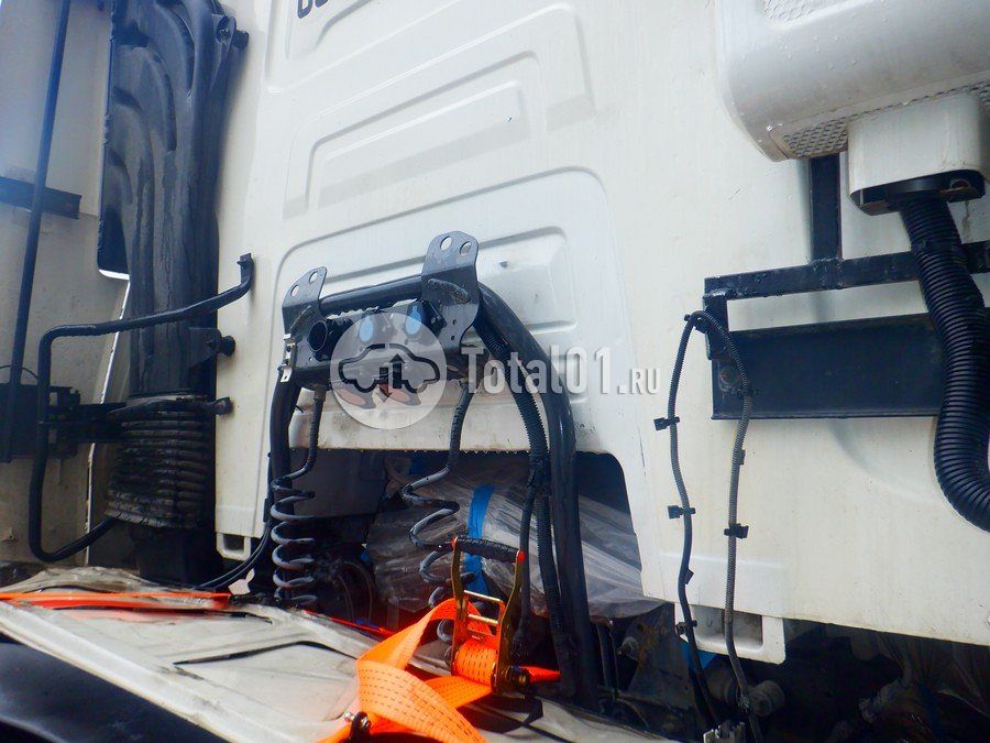 Фото Renault T-Series 100