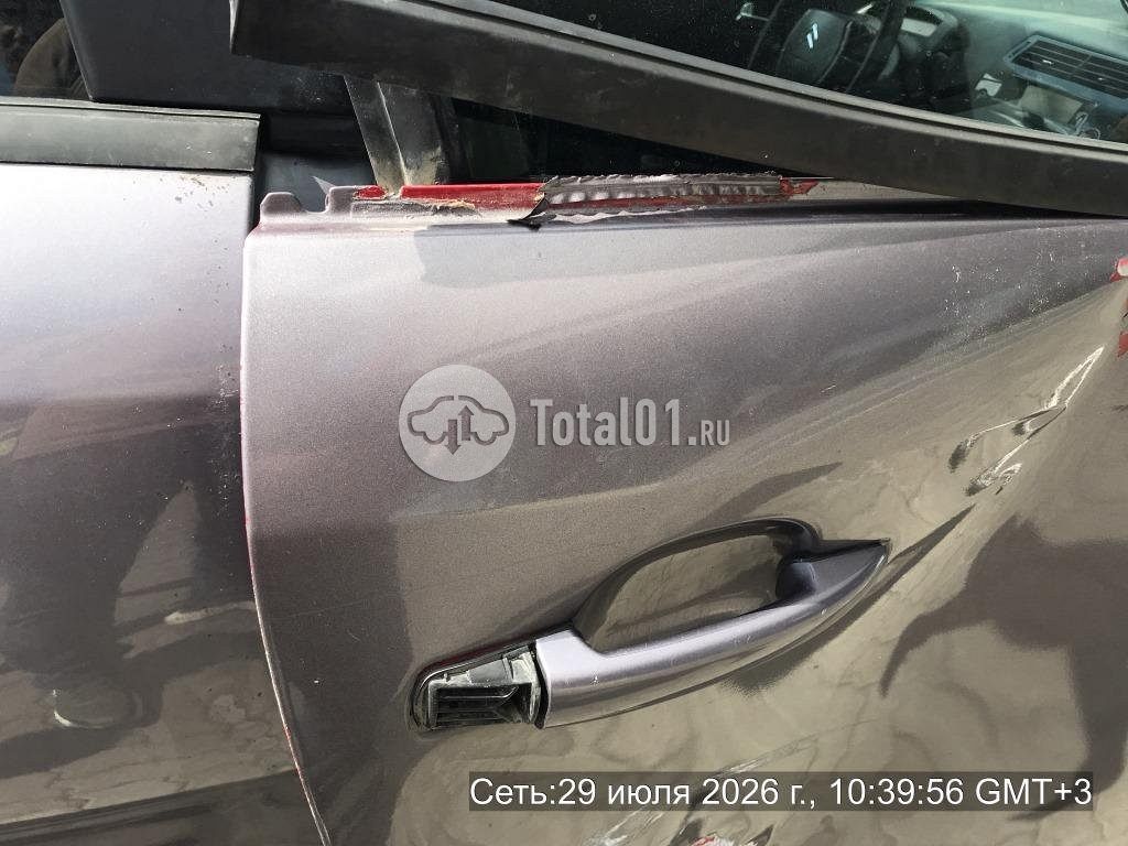 Фото Citroen C4 26