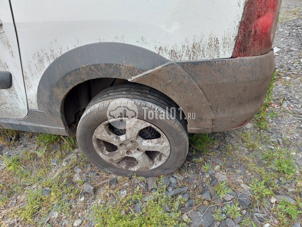 Фото ВАЗ (LADA) Largus 106
