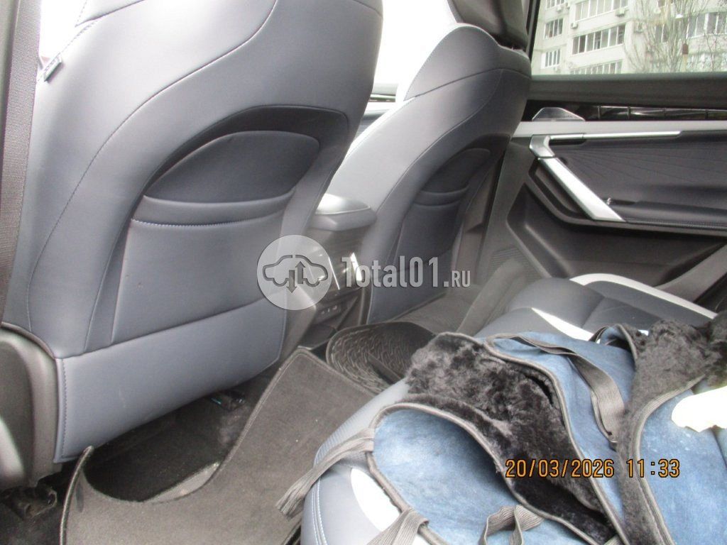 Фото Geely Atlas 76