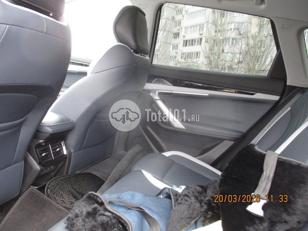 Фото Geely Atlas 82