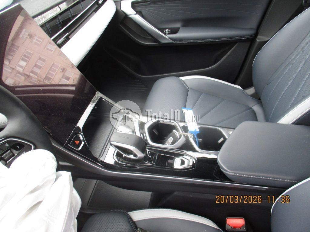 Фото Geely Atlas 120