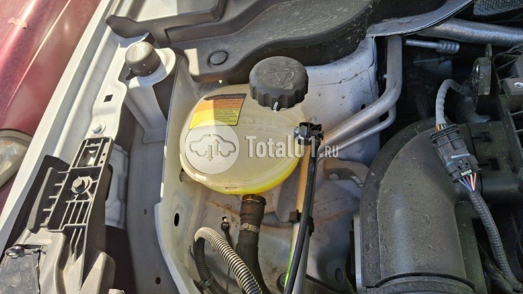 Фото Dongfeng MAGE 246