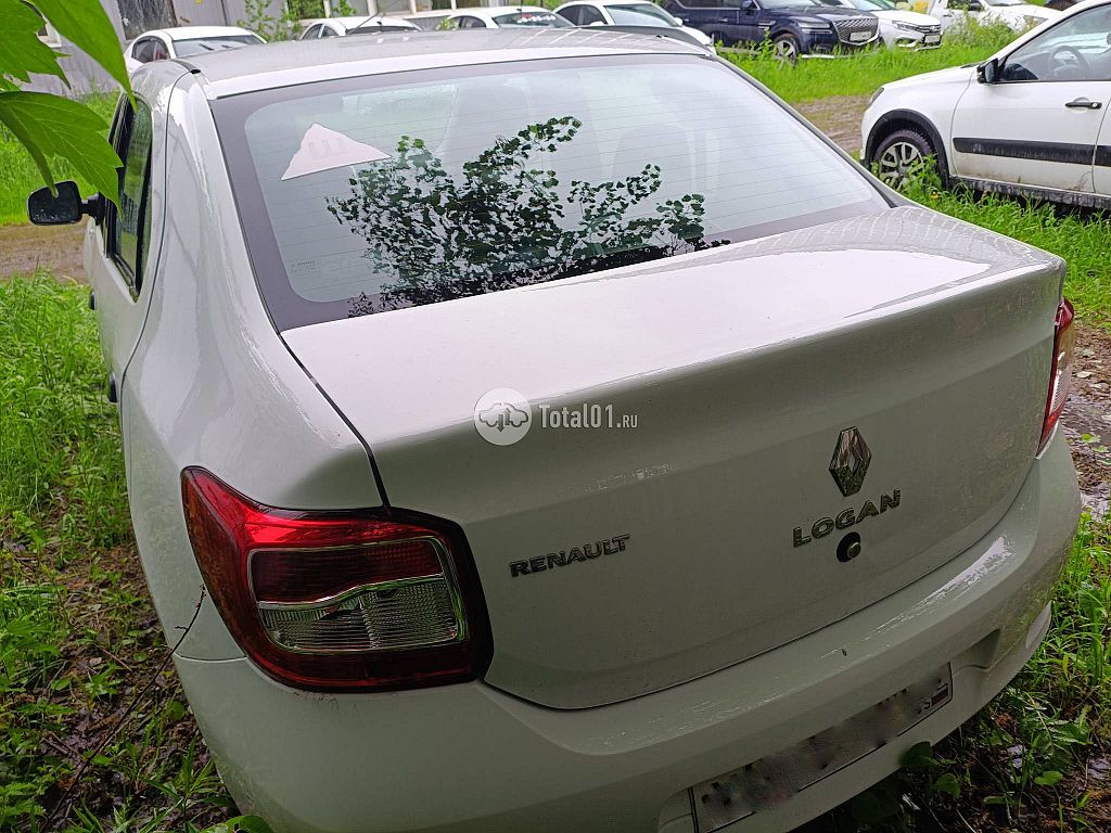 Фото Renault Logan 6