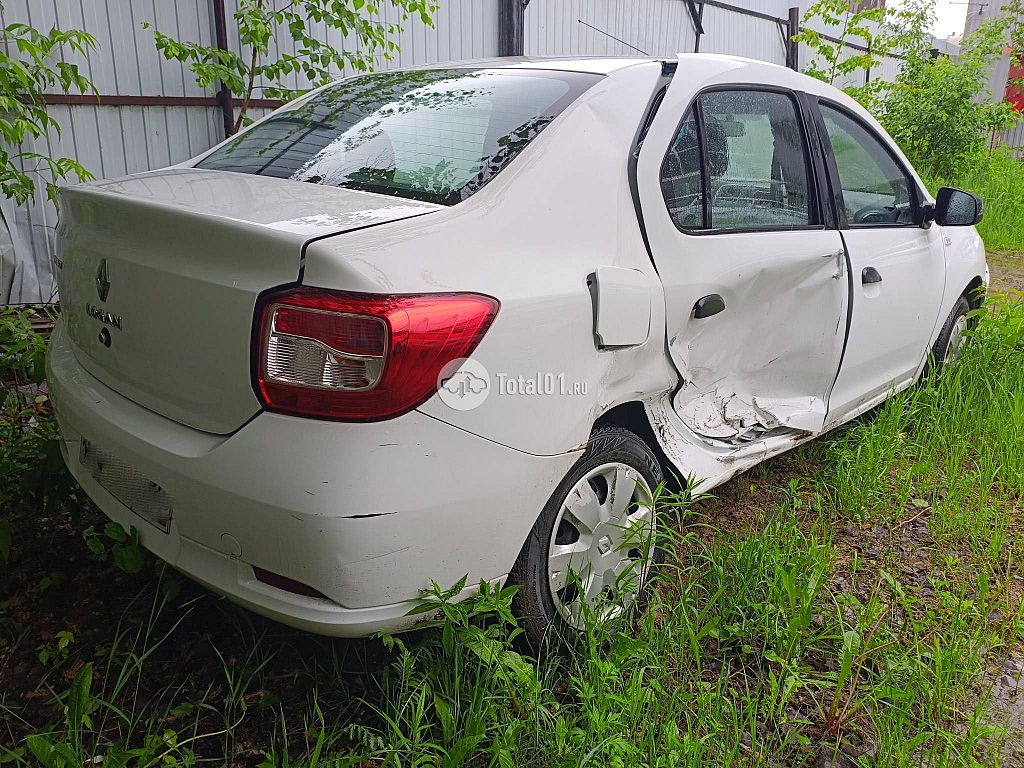 Фото Renault Logan 10