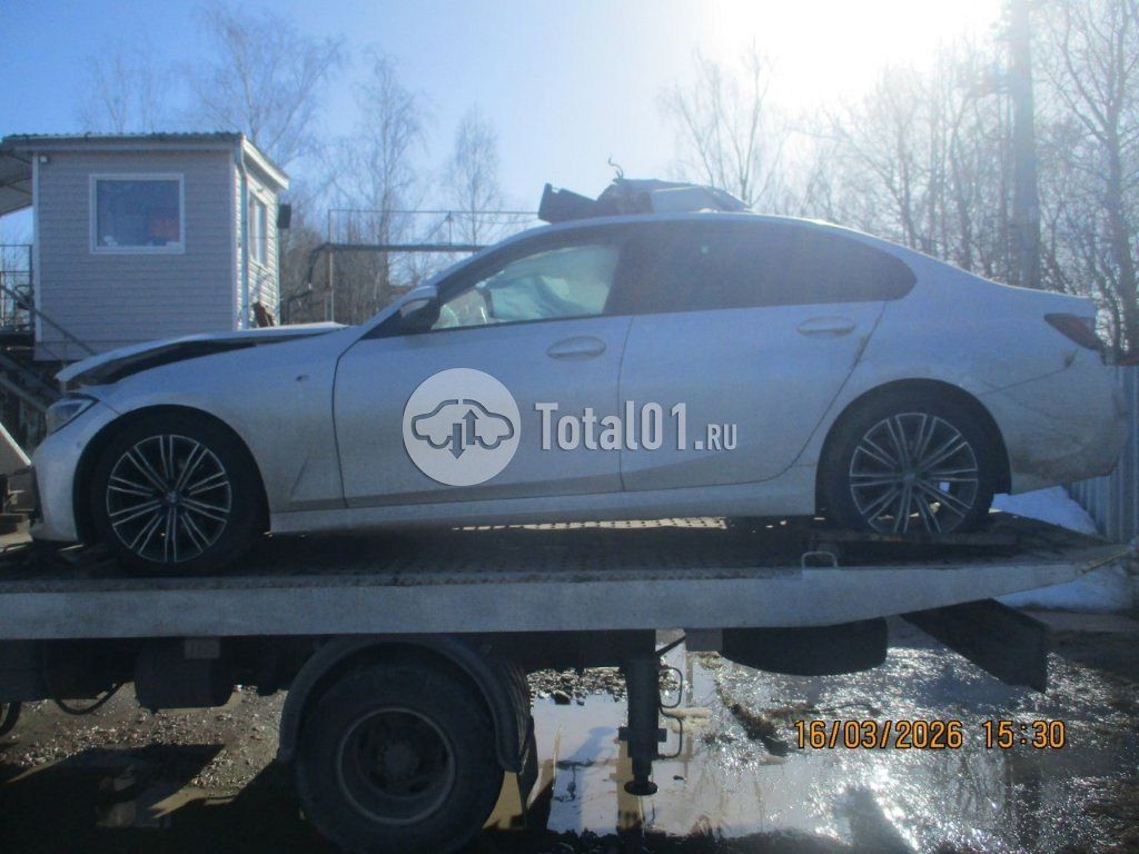 Фото BMW 3 серия 8