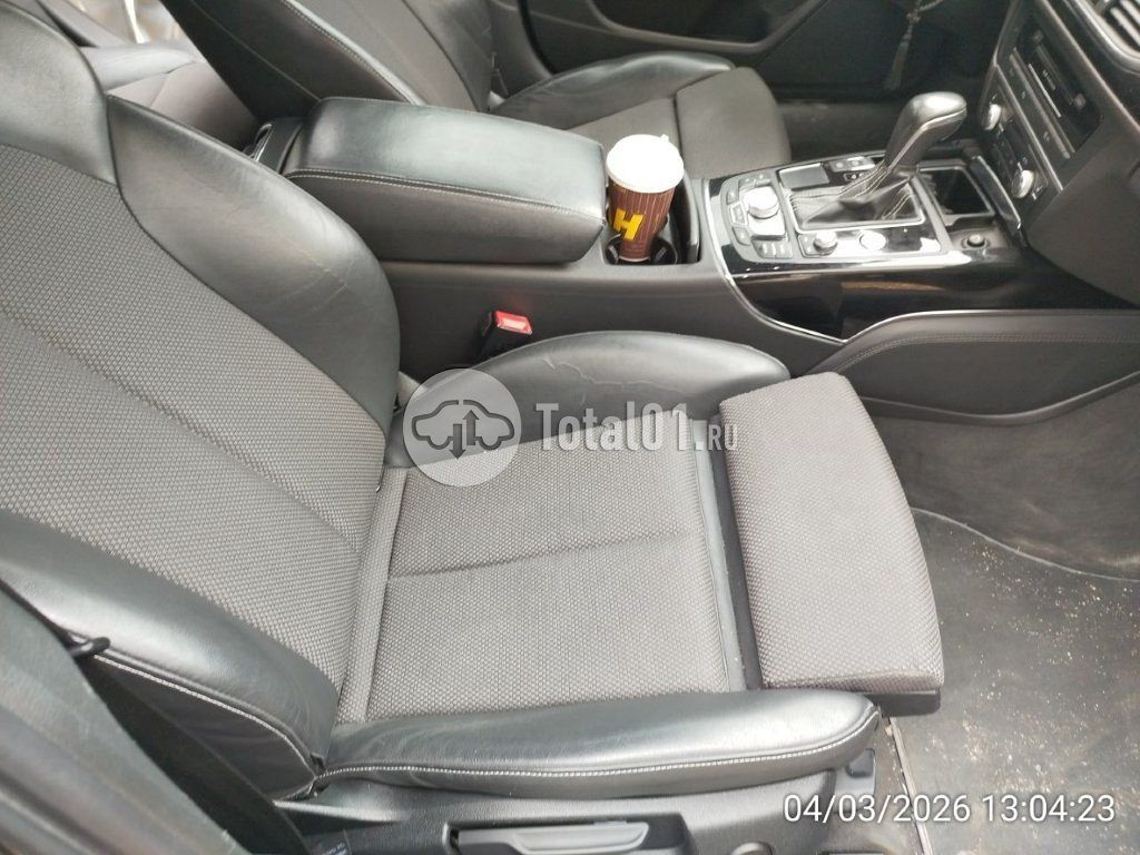Фото Audi A6 46