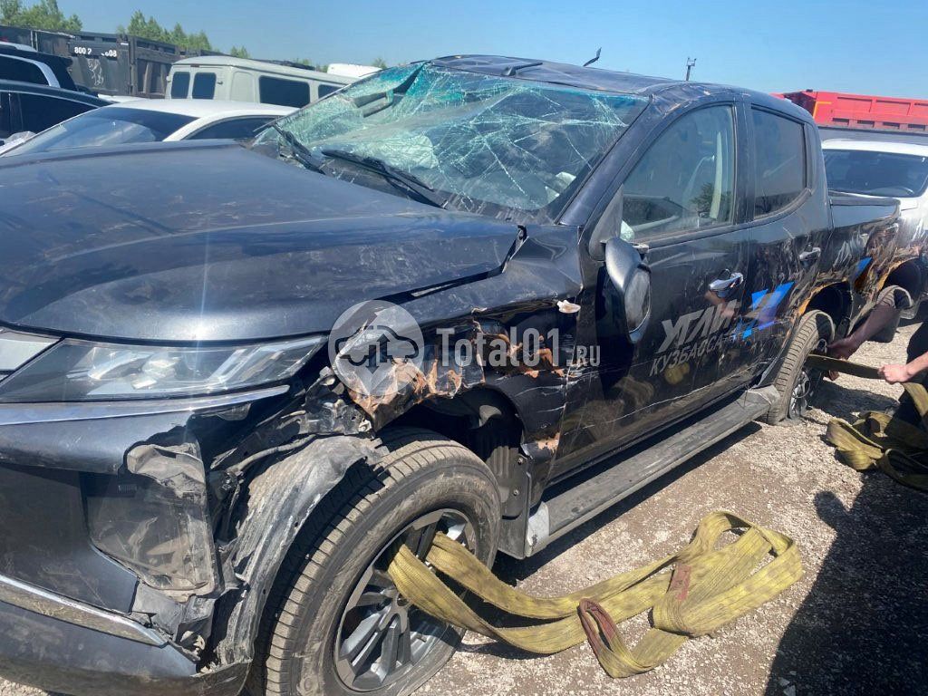 Фото Mitsubishi L200 34