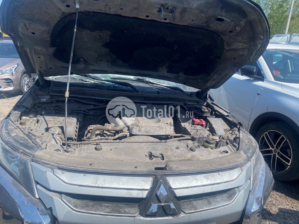 Фото Mitsubishi L200 58