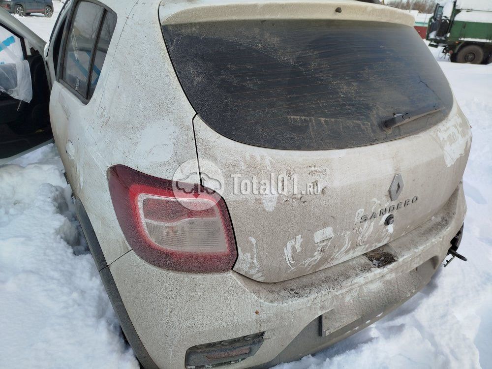 Фото Renault Sandero 10
