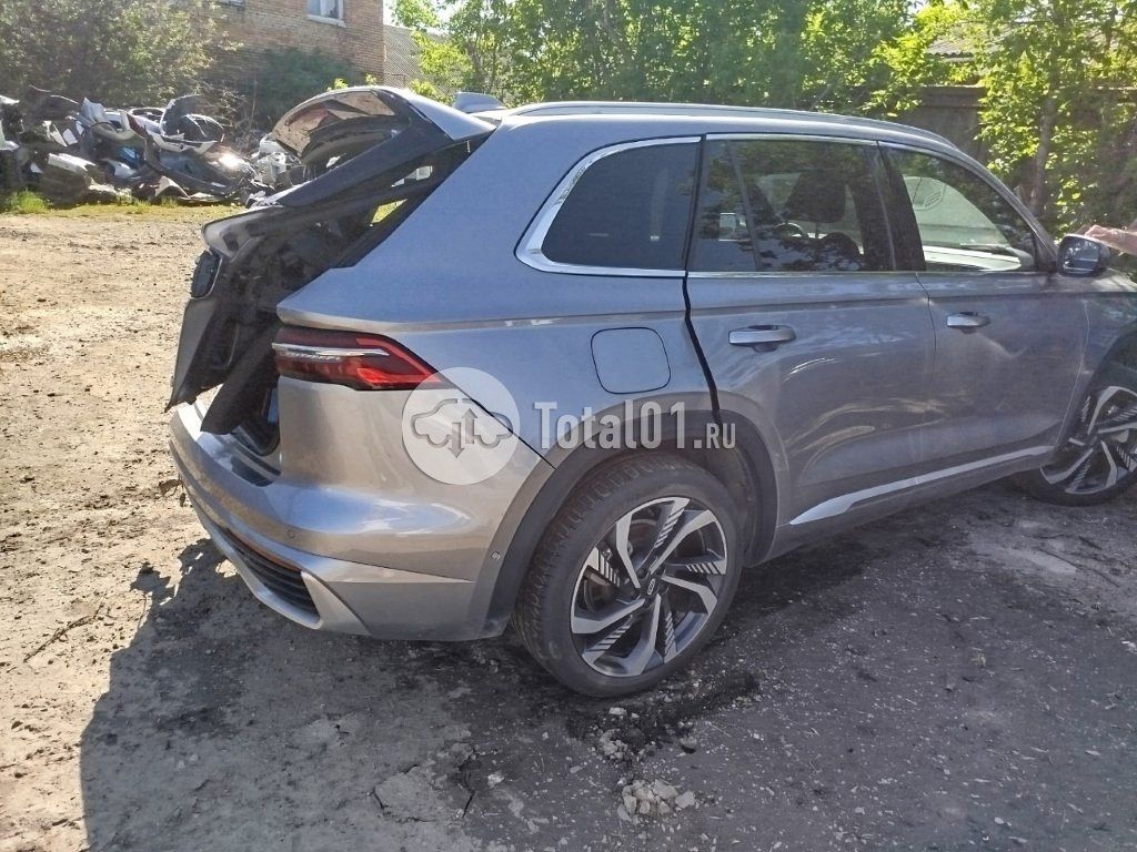 Фото Geely Monjaro 20