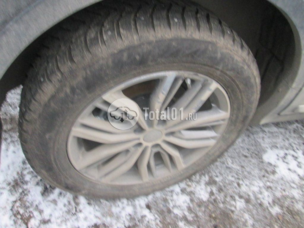 Фото Belgee X70 32