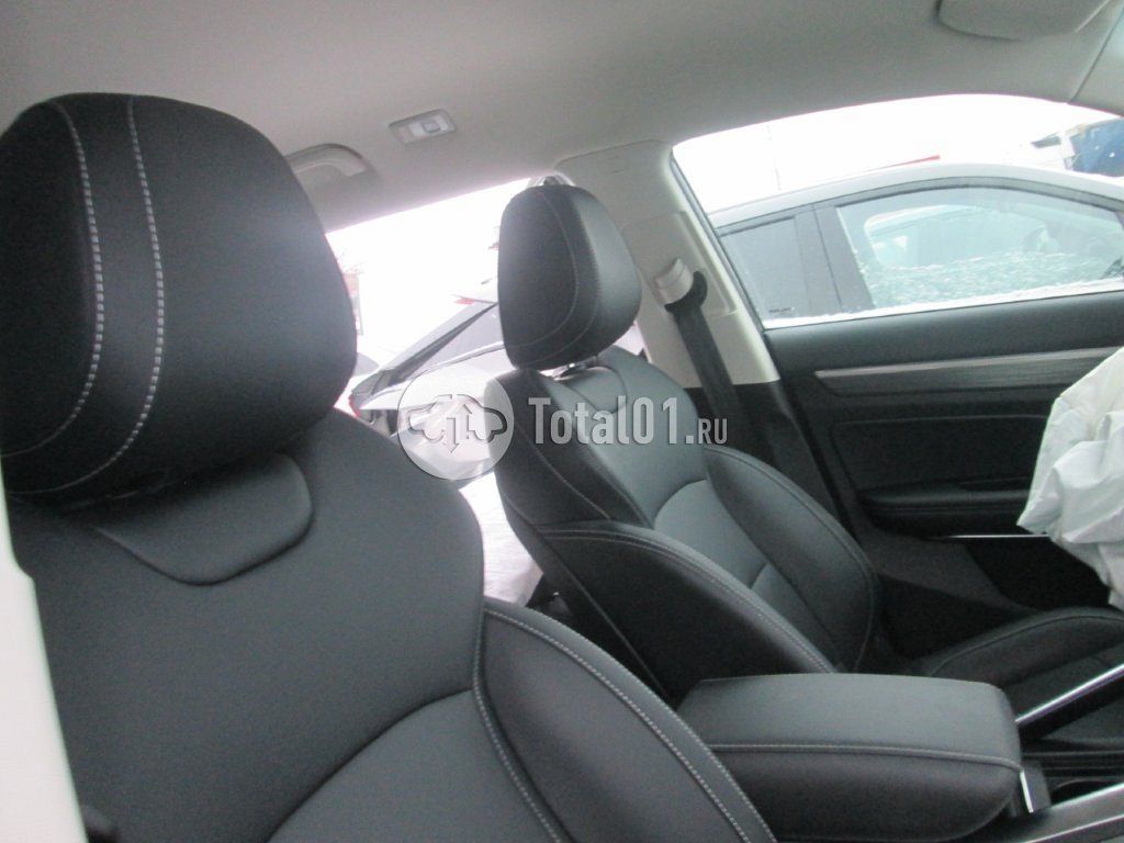Фото Belgee X70 76
