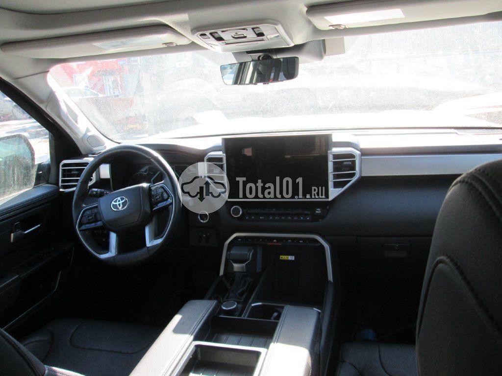 Фото Toyota Tundra 140