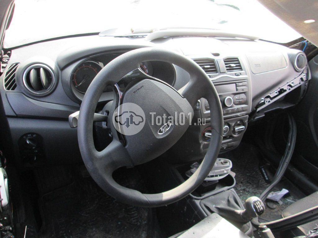 Фото ВАЗ (LADA) Granta 60