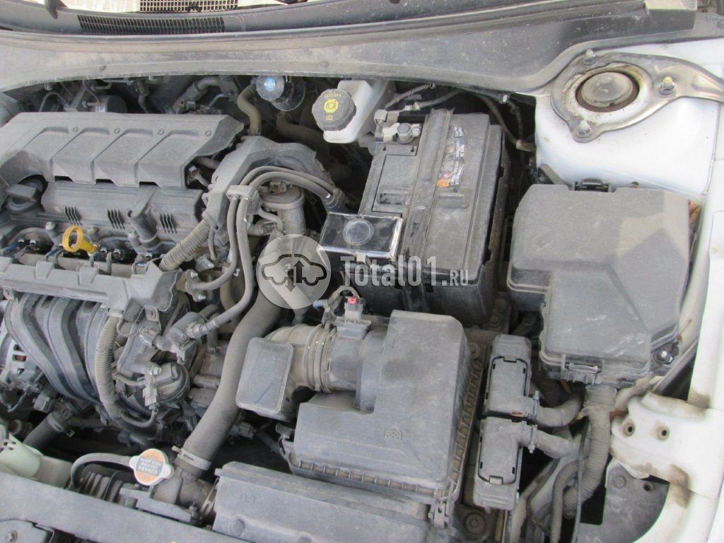 Фото Hyundai Elantra 22