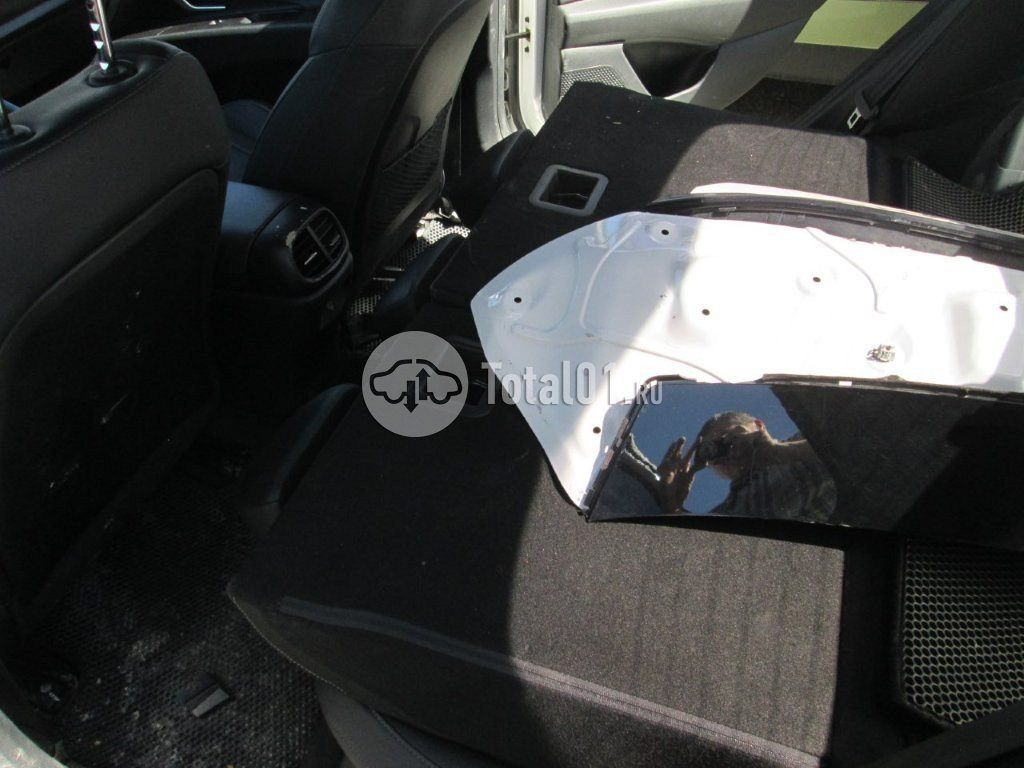 Фото Hyundai Elantra 76