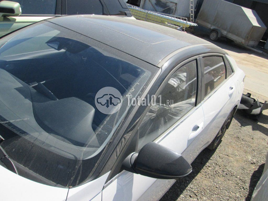 Фото Hyundai Elantra 96