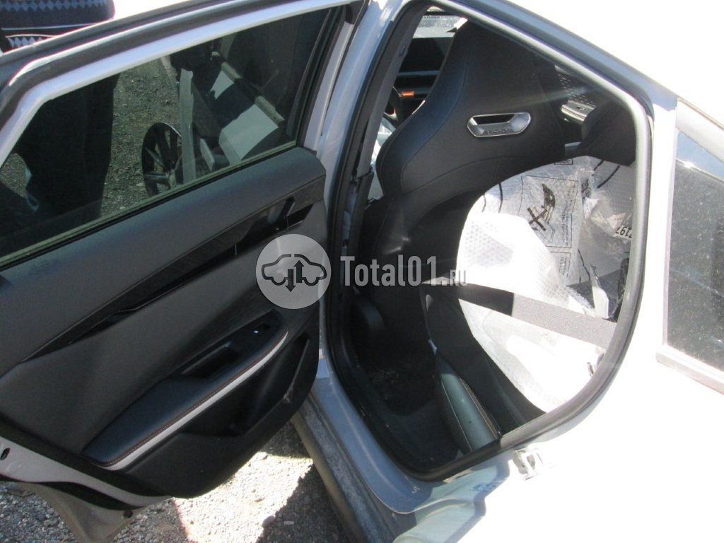 Фото Changan UNI-V 70