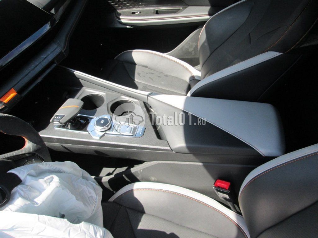 Фото Changan UNI-V 80