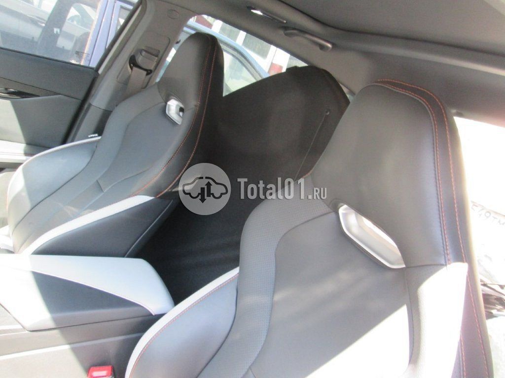 Фото Changan UNI-V 82