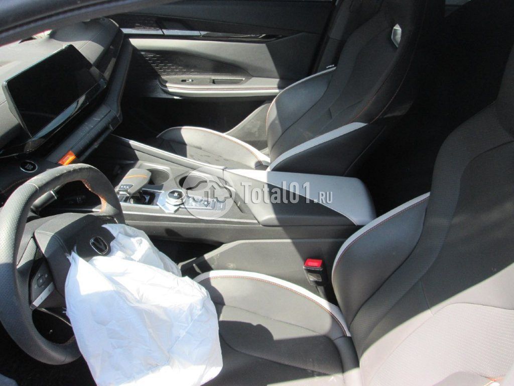 Фото Changan UNI-V 84