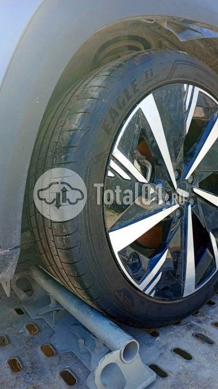 Фото Geely Atlas 26