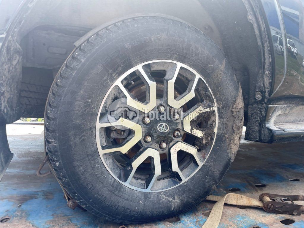 Фото Toyota Land Cruiser 34