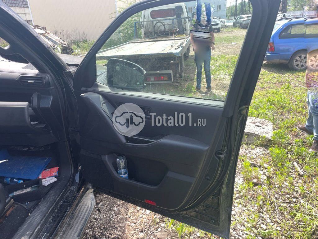 Фото Toyota Land Cruiser 60
