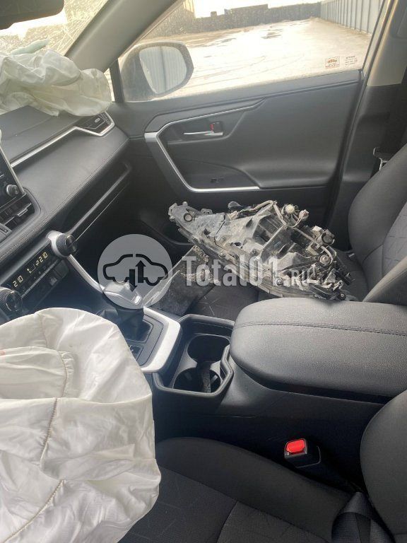 Фото Toyota RAV4 60