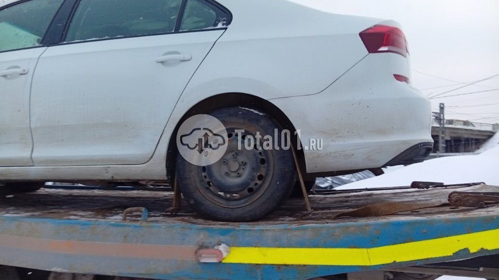 Фото Volkswagen Polo 12