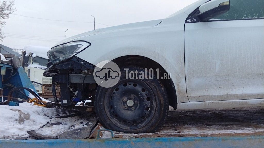 Фото Volkswagen Polo 14