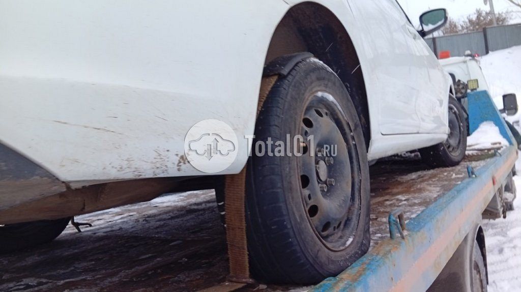 Фото Volkswagen Polo 22