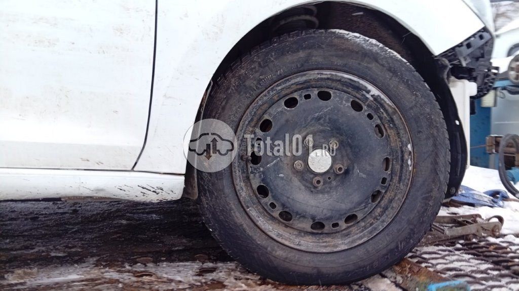 Фото Volkswagen Polo 24