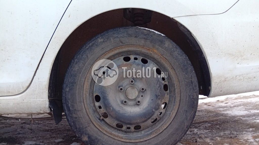 Фото Volkswagen Polo 48