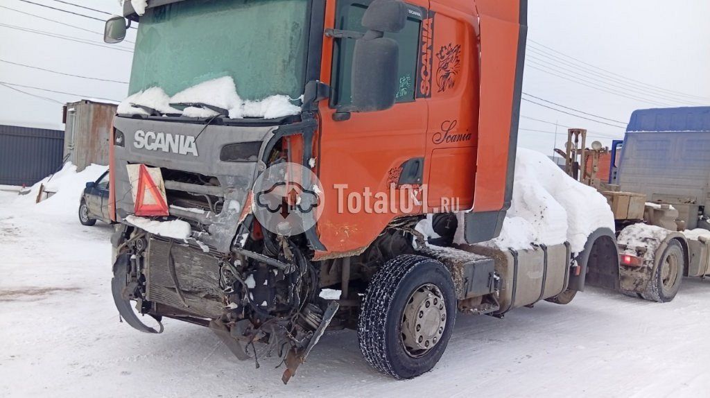 Фото Scania R-Series 4