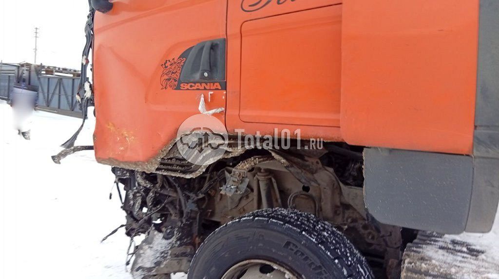 Фото Scania R-Series 16