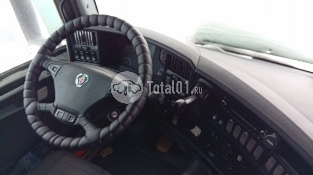 Фото Scania R-Series 82
