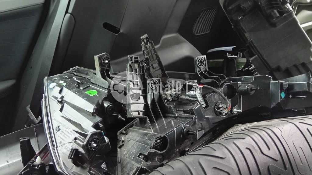Фото Geely Atlas 48