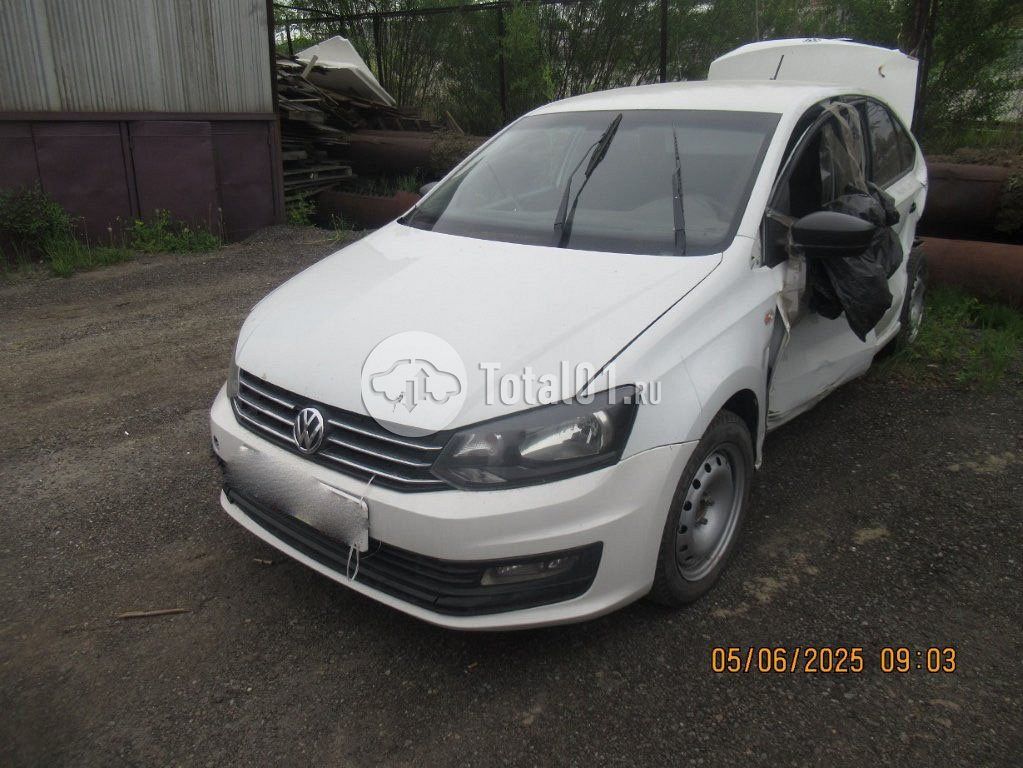 Фото Volkswagen Polo 4