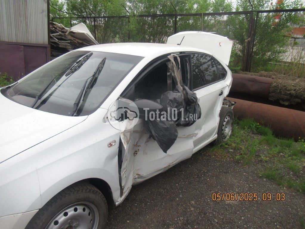 Фото Volkswagen Polo 8