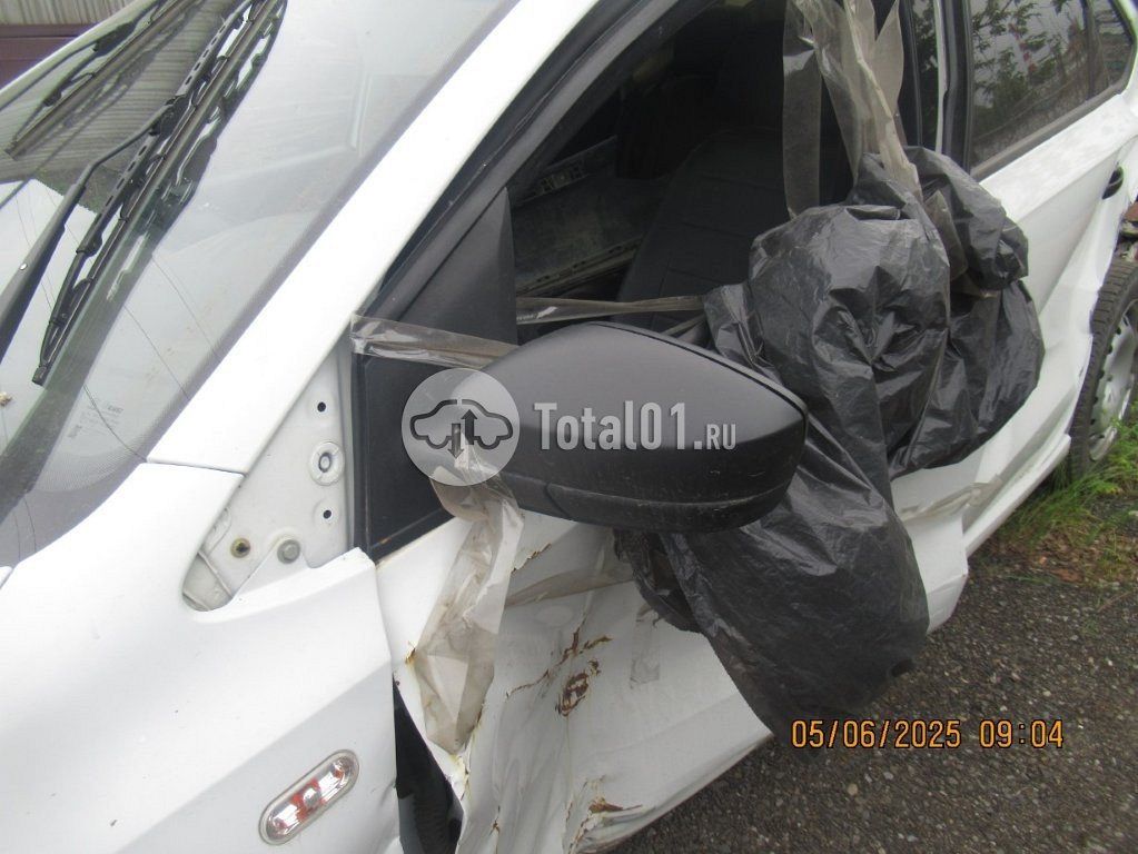 Фото Volkswagen Polo 20