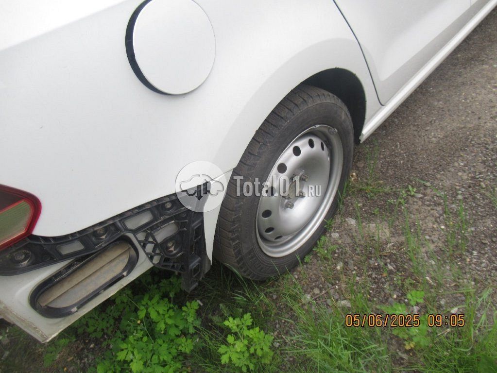 Фото Volkswagen Polo 70