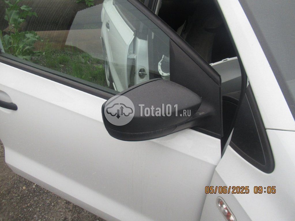 Фото Volkswagen Polo 86