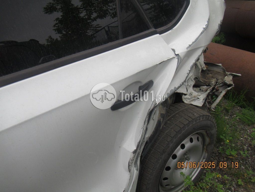 Фото Volkswagen Polo 154