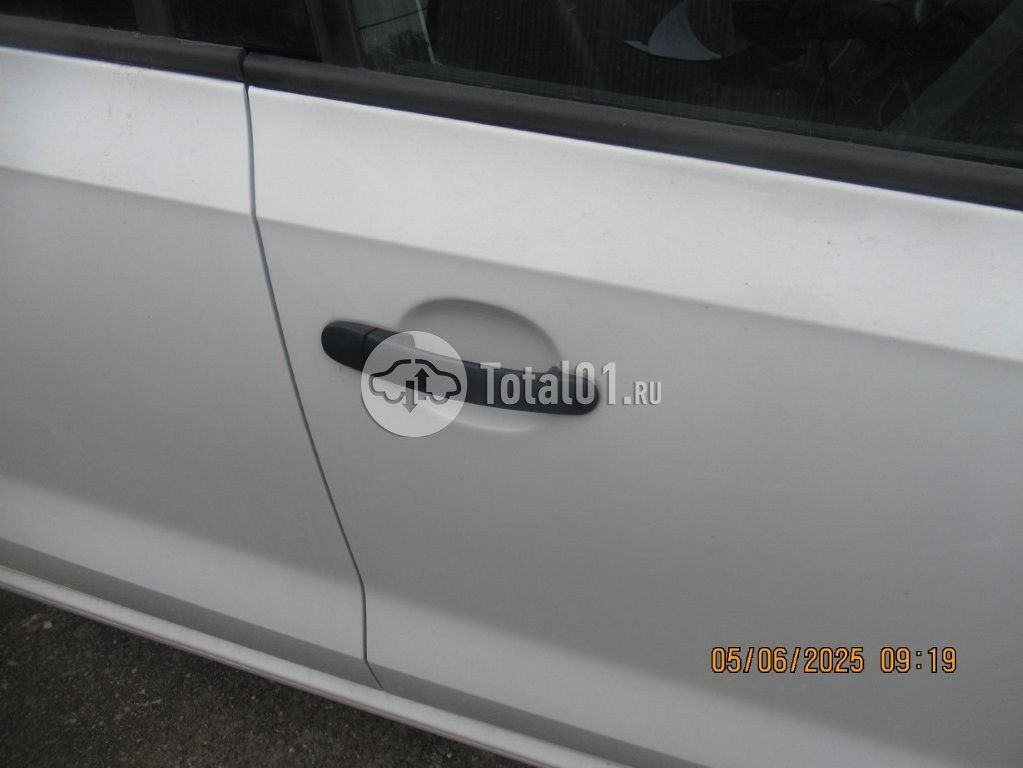 Фото Volkswagen Polo 156